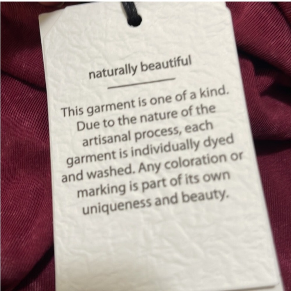 7 for all Mankind V neck - Picture 5 of 5